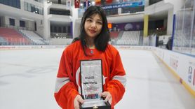 Kadınlar 18 Yaş Altı Buz Hokeyi Milli Takımı'ndan Altın Madalya Vurgusu