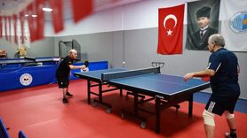 Mersin'de Veteran Masa Tenisi Turnuvası Başlıyor