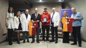 Galatasaraylı Futbolcular Dünya Kanser Günü Etkinliğinde