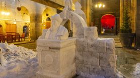 Kayseri'de Taş Oyma Ustası 1. Alaeddin Keykubad'ın Kardan Heykelini Yaptı