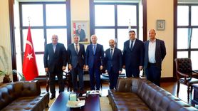 AK Parti ve Alevi Vakıfları Federasyonu Görüşmesi