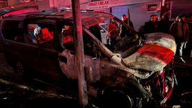 Bahçelievler'de 6 Araç Yanarak Kullanılamaz Hale Geldi