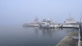 Çanakkale Boğazı Yoğun Sis Nedeniyle Transit Gemi Geçişlerine Kapandı