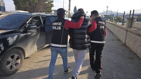 Interpol Tarafından Aranan Uyuşturucu Hükümlüsü İzmir'de Ele Geçirildi