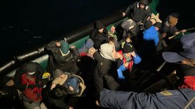 İzmir Açıklarında 50 Düzensiz Göçmen Yakalandı