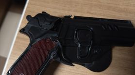 İzmir'de Dolandırıcılık Vakası: Sahte Polis Yakalandı