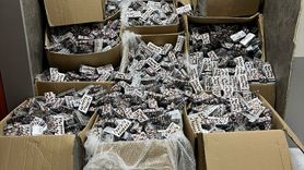 İzmir'de Uyuşturucu Operasyonu: 275 Bin Sentetik Ecza Hapı Ele Geçirildi