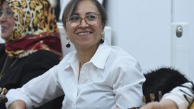 Karaman'da Kadınlar Bağlama Çalarak Stresten Uzaklaşıyor