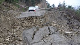 Kastamonu'da Köy Yolunda Çökme Olayı