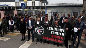 Mersin'de Anaokulu Müdürü Yardımcısına Saldırı Protesto Edildi