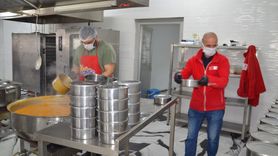 Muş'ta Türk Kızılay Aşevi İhtiyaç Sahiplerine İftar Hazırlıyor