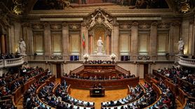 Portekiz'de Hükümet Güvenoyu Alamayıp Düştü