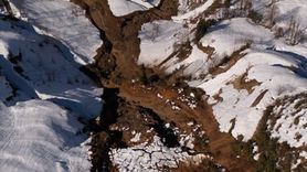 Rize'de Heyelan Nedeniyle Tahliye Edilen Evler