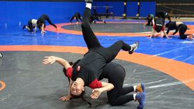 Selvi İlyasoğlu Avrupa Şampiyonluğu İçin Mücadele Ediyor