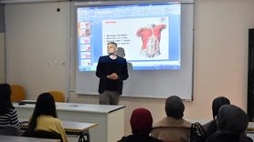 Süper Lig Hakemi Öğrencilerini Spora Yönlendiriyor