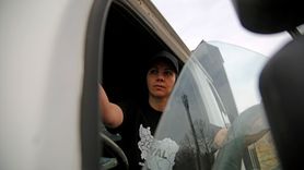 Tahran'da Kadın Kamyon Şoförlüğü: Fereşte Sultani'nin Hikayesi