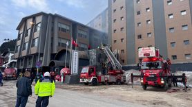 Uludağ'daki Kapatılan Otelde Yangın Çıktı