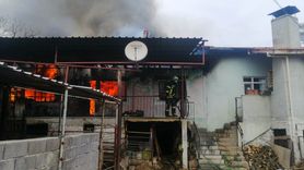 Uşak'ta Müstakil Evde Yangın Çıktı