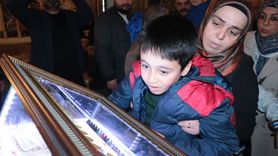 Yozgat'ta Kadir Gecesi'nde Sakal-ı Şerif Ziyarete Açıldı