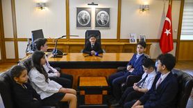 23 Nisan'da Çocukların Büyükelçi Olma Neşesi