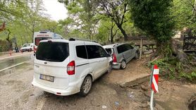 Adana'da Cenazeden Dönüşte Kaza: 7 Yaralı