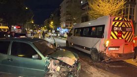 Aydın'da Otomobil-Minibüs Çarpışması: 3 Yaralı