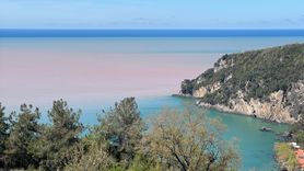 Bartın İnkumu'nda Denizin Rengi Değişti