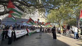 Berlin'de Filistin Destekçileri İsrail Saldırılarına Karşı Toplandı