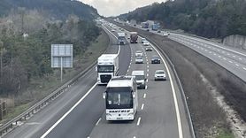 Bolu'da Tatil Dönüşü Trafik Yoğunluğu