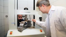 BTÜ'den Çevre Dostu Mobilya Malzemesi Üretimi