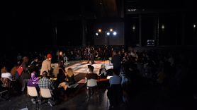 Bursa'da 'Körler' Oyunu Sahnelendi