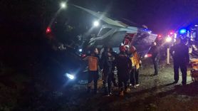 Çorum'da Tur Otobüsü Kaza Yaptı: 15 Yaralı