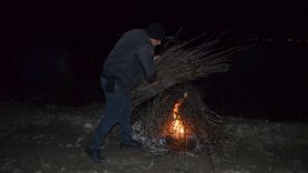 Çorum'un Dodurga İlçesinde Çiftçiler Zirai Dona Karşı Ateş Yakıyor