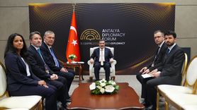 Cumhurbaşkanı Yardımcısı Yılmaz'dan UNRWA Genel Komiseri ile Önemli Görüşme