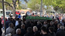 Denizli'de Eski Eşinin Kıskançlığına Kurban Giden Kadının Cenazesi Toprağa Verildi