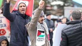 Erzurum'da Sağlıkçılardan Gazze'ye Destek Yürüyüşü