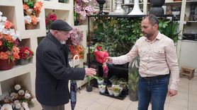 Evliliğin Mutluluğu Çiçeklerde Saklı