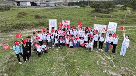 Eyüp Musiki Vakfı Çocuk Korosu 23 Nisan'da Fidan Dikti