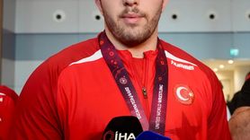 Grekoromen Güreş Milli Takımı Avrupa İkincisi Olarak Yurda Döndü