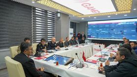 Hakkari'de Şiddetli Rüzgar ve Yağışlar Sonucu Çatı Hasarları