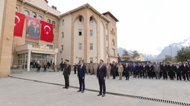 Hakkari'nin Kurtuluş Günü Törenle Kutlandı
