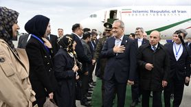 İran Cumhurbaşkanı Pezeşkiyan Bakü'de