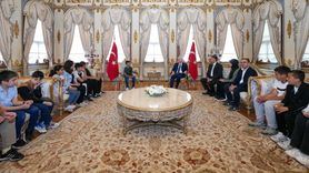 İstanbul Valisi Davut Gül, 5 İlden Gelen Öğrencileri Ağırladı