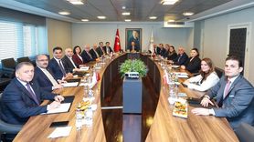 İYİ Parti Genel Başkanı Dervişoğlu, Başkanlık Divanı ile Toplantı Düzenledi