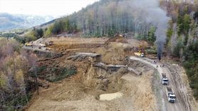 Kastamonu-Çatalzeytin Kara Yolundaki Heyelan Dronla Görüntülendi