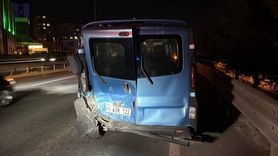 Kocaeli'de Otomobil ve Minibüs Çarpıştı: 2 Yaralı