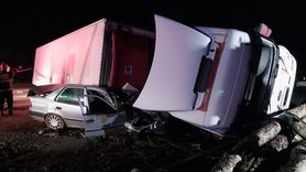 Kütahya'da Devrilen Tırın Sonucu Facia: Bir Ölü, Bir Yaralı