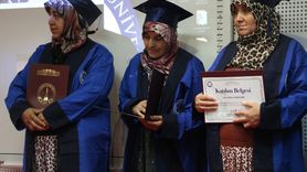 Kütahya'da Kadın Üniversitesi İlk Mezunlarını Ağırladı
