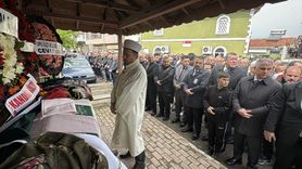 Kuzey Marmara Otoyolu'nda Trajik Kaza: Öğretmen Vahide Kalyoncu Hayatını Kaybetti