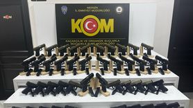 Mersin'de Ruhsatsız Tabanca Operasyonu